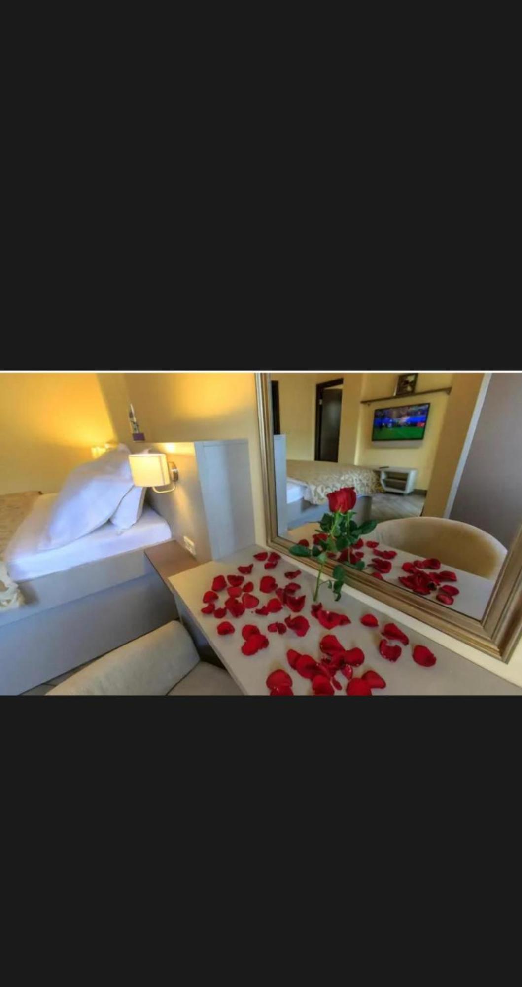 Diva Petra Apartment บุดวา ภายนอก รูปภาพ